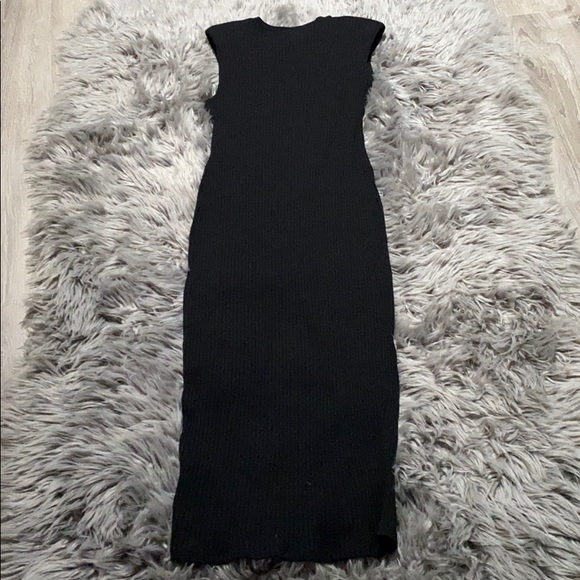 Zara Ribbed Shoulder Pad Dress - Picture 11 of 11